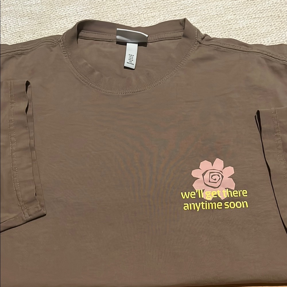H&M Brown Tee with Pink and Yellow Graphic